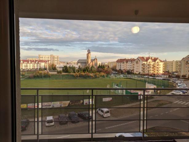 ゴジュフ・ヴィエルコポルスキApartament Plac Jana Pawlaアパートメント エクステリア 写真