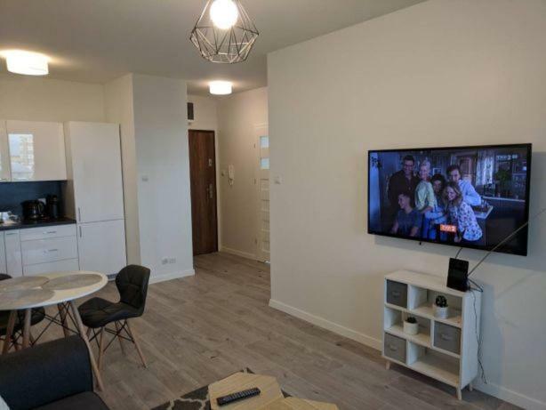 ゴジュフ・ヴィエルコポルスキApartament Plac Jana Pawlaアパートメント エクステリア 写真